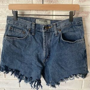 WRANGLER | Cut Off Denim Shorts. 33 waist. In good condition.